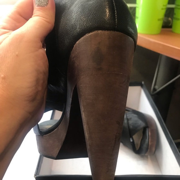 N.Y.L.A. Poin Black size 9.5 - Picture 7 of 7